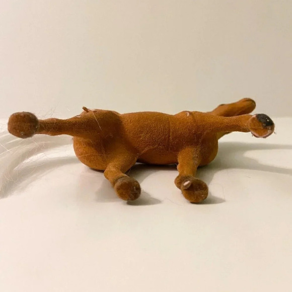 Vintage Flocked Horse Figure 4 Inch Tall Unmarked Toy - Picture 14 of 14